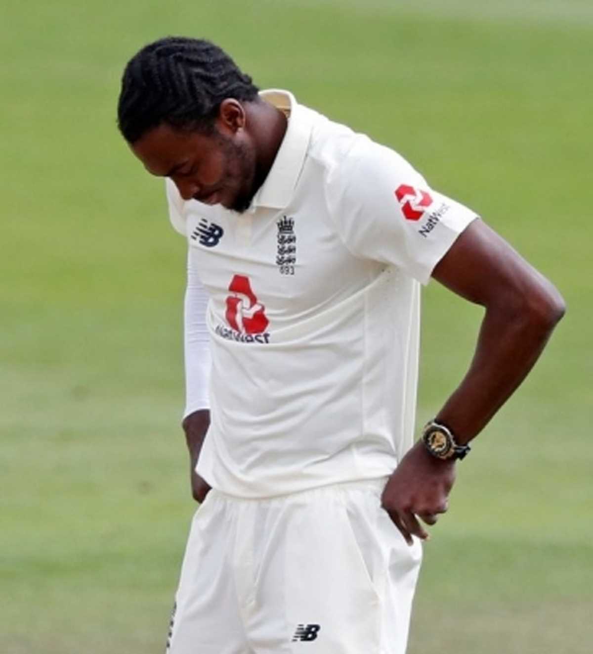 कोहनी की चोट उभरने के चलते समर सीजन से बाहर हुए जोफ्ऱा आर्चर